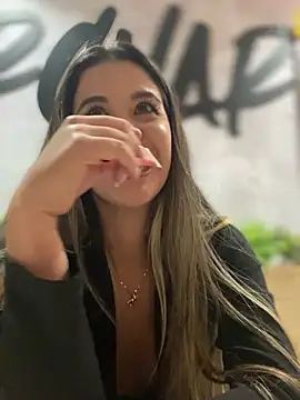 Snapshot of Emilia_Bakerr chatting on March 16, 3:04 am Emilia Bakerr online show from March 16, 3:04 am