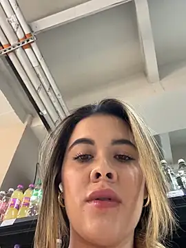 Snapshot of Emilia_Bakerr chatting on June 24, 8:08 pm Emilia Bakerr online show from June 24, 8:08 pm