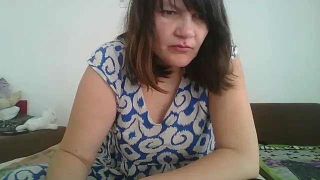 Lucinka1 online show from March 19, 7:40 am