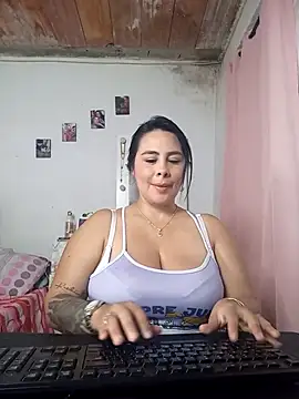 mariana mari online show from March 10, 3:20 pm