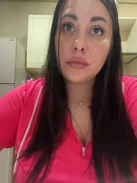 Snapshot of DaisyStreet chatting on June 26, 9:41 pm DaisyStreet online show from June 26, 9:41 pm