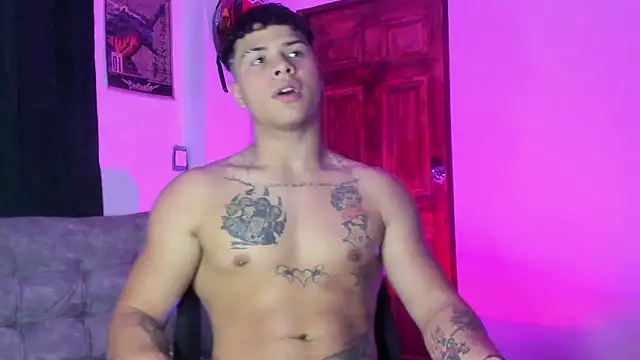 Dominic Biker   online show from February 10, 1:10 am