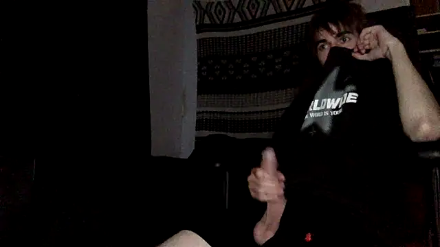 spicylaboi online show from April 3, 3:48 am