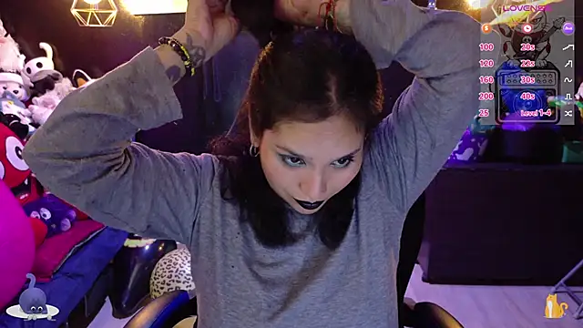 kureiji hentaii online show from April 10, 3:34 am