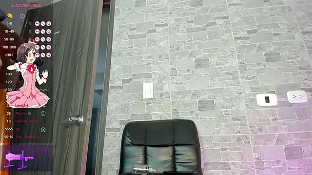 Snapshot of natty_brown chatting on March 2, 9:32 pm natty brown online show from March 2, 9:32 pm