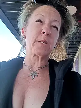 DanyThrash online show from March 20, 9:35 pm