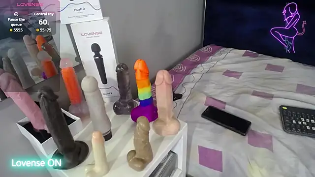 Snapshot of Natasha_699 chatting on October 19, 7:25 pm Natasha 699 online show from October 19, 7:25 pm