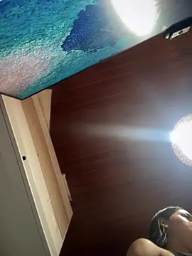 Snapshot of MarianaBenz chatting on November 5, 1:05 am MarianaBenz online show from November 5, 1:05 am