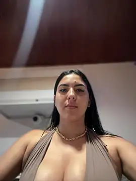 Snapshot of MarianaBenz chatting on January 9, 11:28 pm MarianaBenz online show from January 9, 11:28 pm