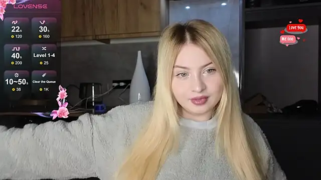 shy blondiee online show from February 3, 5:51 pm