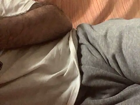 elpanamiguel25 online show from December 3, 8:05 am