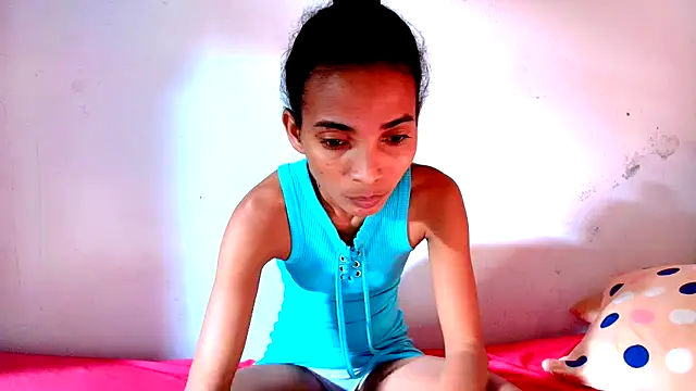 luciana daza online show from January 17, 9:28 pm