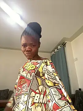 Snapshot of petiteebony_81 chatting on January 13, 4:18 am petiteebony 81 online show from January 13, 4:18 am