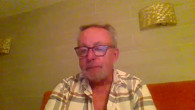 tuggy59 online show from February 26, 5:28 am