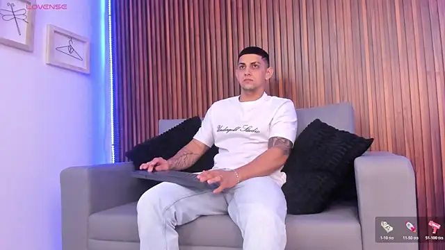 Alex cute77 online show from February 8, 11:46 am