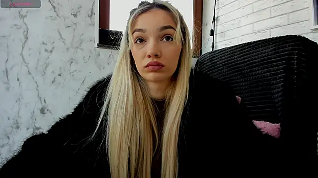 Sassy Teen online show from February 10, 8:20 am