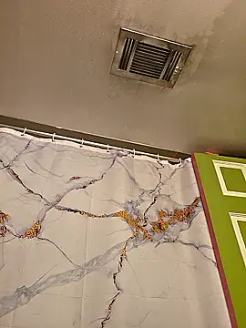 Snapshot of Southern_Bella chatting on November 1, 12:07 pm Southern Bella online show from November 1, 12:07 pm