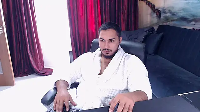 Snapshot of ZenoBaro1 chatting on October 10, 8:57 am ZenoBaro1 online show from October 10, 8:57 am