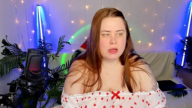 Akemi BBW online show from January 11, 6:44 pm