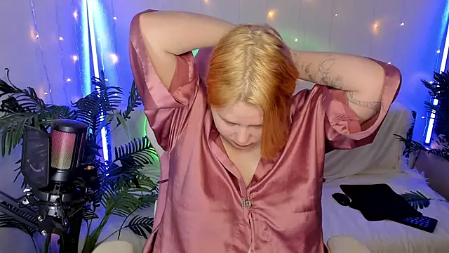 Akemi BBW online show from January 20, 5:48 pm