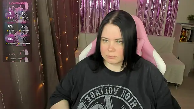 Snapshot of Akemi_BBW chatting on May 2, 11:48 am Akemi BBW online show from May 2, 11:48 am