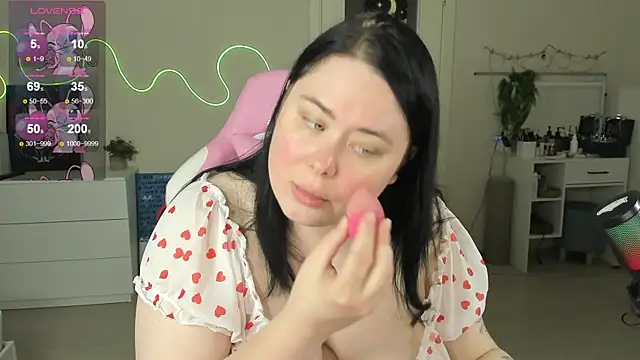 Akemi BBW online show from July 15, 8:08 am