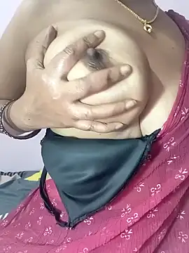Snapshot of sexytelugu27 chatting on December 17, 6:35 am sexytelugu27 online show from December 17, 6:35 am