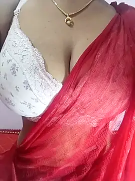 Snapshot of sexytelugu27 chatting on March 3, 7:10 am sexytelugu27 online show from March 3, 7:10 am