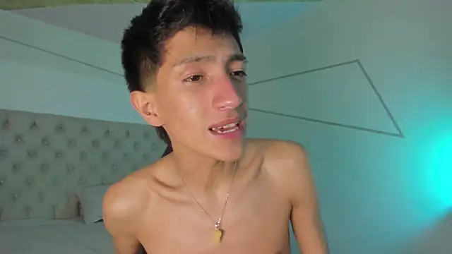 DereckCooperr online show from October 7, 10:40 pm