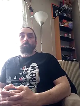 Snapshot of teekoine1 chatting on February 6, 2:53 pm teekoine1 online show from February 6, 2:53 pm