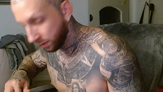 Snapshot of bobbybacala91 chatting on September 21, 11:01 am bobbybacala91 online show from September 21, 11:01 am