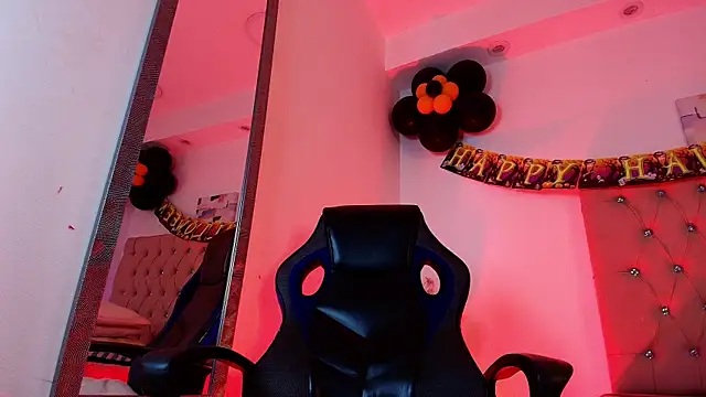 Katy Van online show from October 19, 8:53 pm