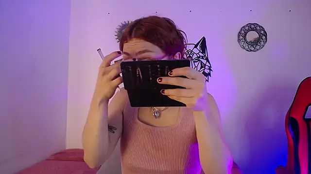 Snapshot of Katy_Van chatting on January 14, 8:47 pm Katy Van online show from January 14, 8:47 pm