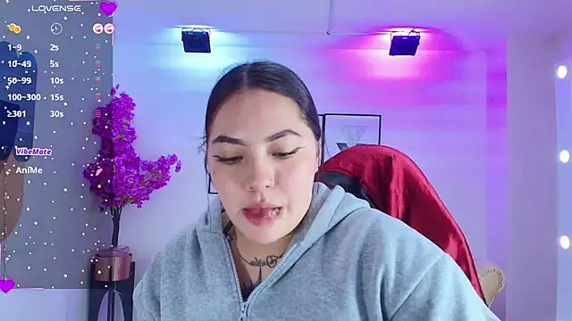 Isa reel online show from March 18, 7:39 pm