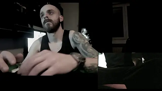 Snapshot of HardAlready chatting on January 14, 6:28 pm HardAlready online show from January 14, 6:28 pm