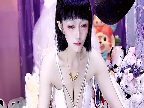 Snapshot of kumamon- chatting on December 15, 2:32 pm kumamon- online show from December 15, 2:32 pm