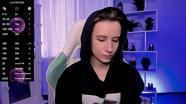 Snapshot of _Rein_ramm chatting on March 31, 3:01 pm Rein ramm online show from March 31, 3:01 pm