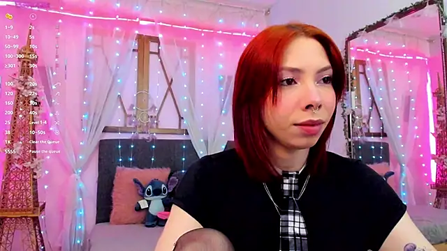 laura olssen online show from October 8, 12:36 pm