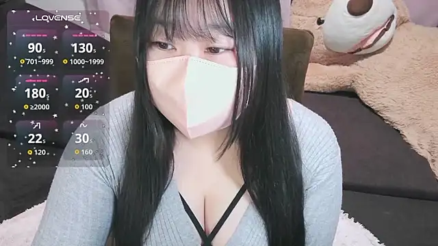 yuinyan3150 online show from March 13, 4:13 pm