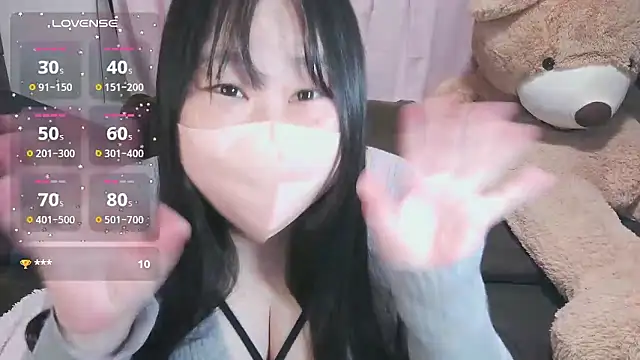 yuinyan3150 online show from May 14, 6:37 pm