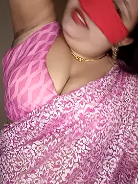 Snapshot of Love-priya chatting on January 21, 5:09 pm Love-priya online show from January 21, 5:09 pm