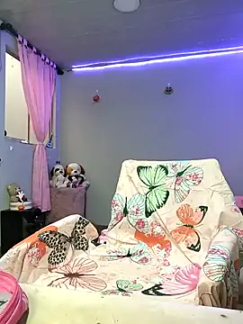 KATYGONZALEZ online show from January 21, 8:11 pm