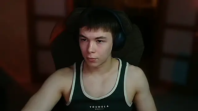 KoreanIdol online show from December 5, 2:36 pm