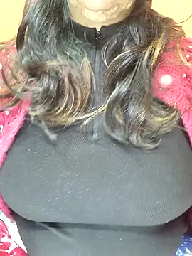 CUTE SOPHIA- online show from December 19, 9:28 pm