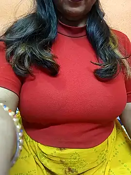 CUTE SOPHIA- online show from January 25, 8:00 pm