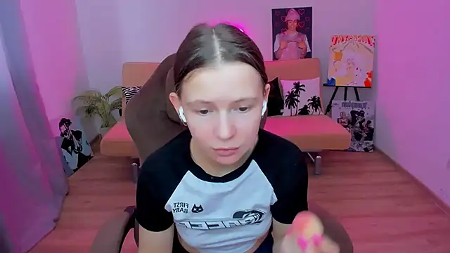 HelloRoxy online show from October 21, 5:41 am