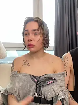 Snapshot of GroteskJane chatting on February 15, 12:36 pm GroteskJane online show from February 15, 12:36 pm