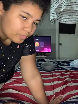 KittyLoroi online show from October 29, 12:57 am