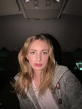 EvieEvans online show from February 23, 6:23 pm