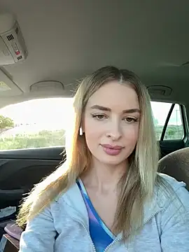 EvieEvans online show from March 9, 5:06 pm